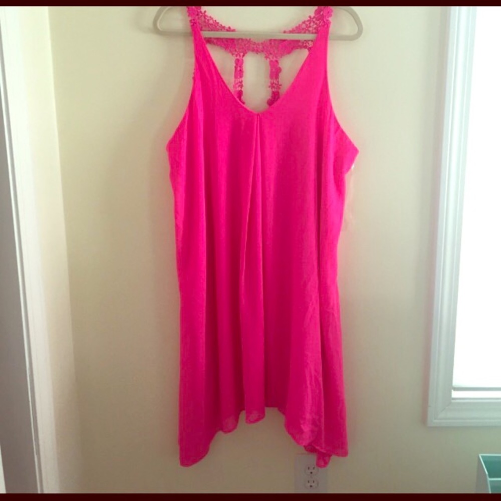 Cute hot pink dress!