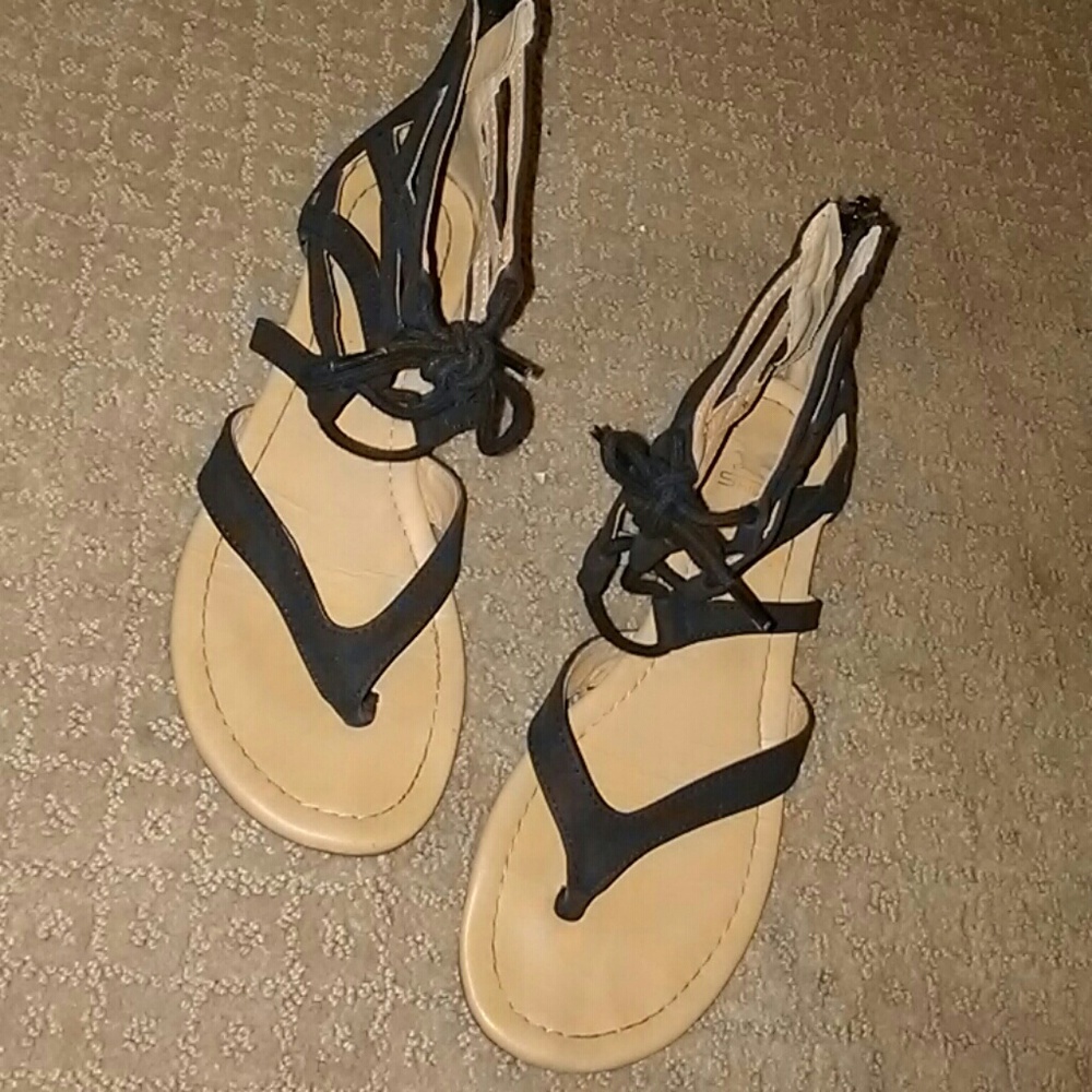 New! Black Sandals GREAT CONDITION