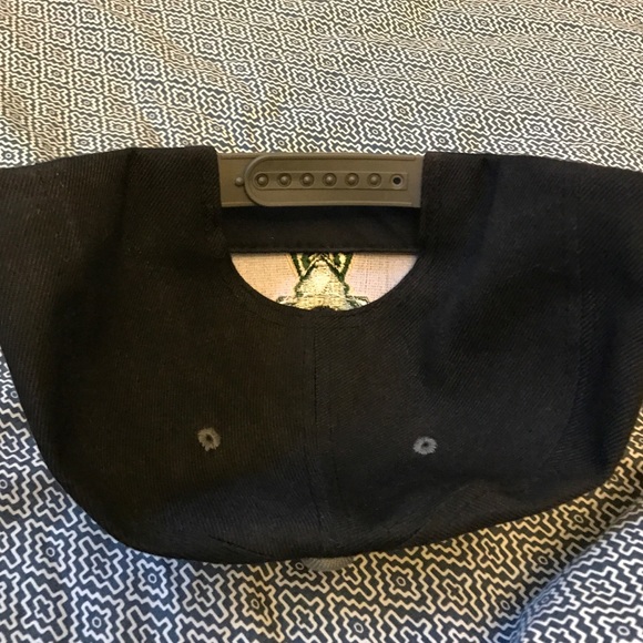 Milwaukee Bucks Snapback Hat - Picture 3 of 4