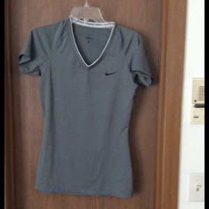 NWOT Nike pro tee