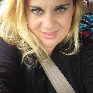 Meet your Posher, Marcia