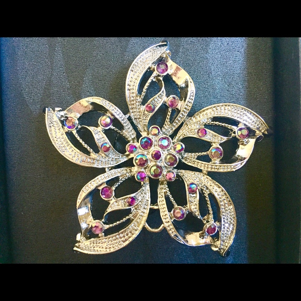 Large Flower Pin With Colorful Gemstones