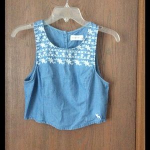 Abercrombie &Fitch crop top