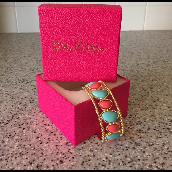 Lilly Pulitzer Jewelry - Lilly Pulitzer Gold Cuff Bracelet Lilly Pulitzer Jewelry - Lilly Pulitzer Gold Cuff Bracelet