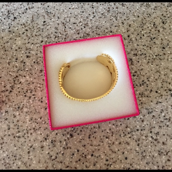Lilly Pulitzer Jewelry - Lilly Pulitzer Gold Cuff Bracelet Lilly Pulitzer Jewelry - Lilly Pulitzer Gold Cuff Bracelet