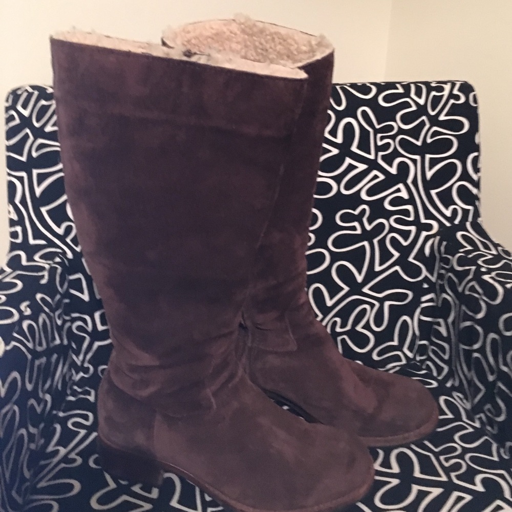UGG Brown suede boots