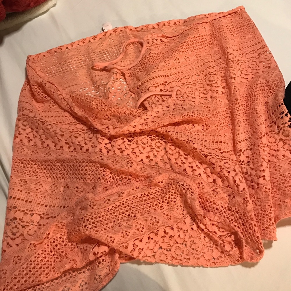 VS crotchet cover up