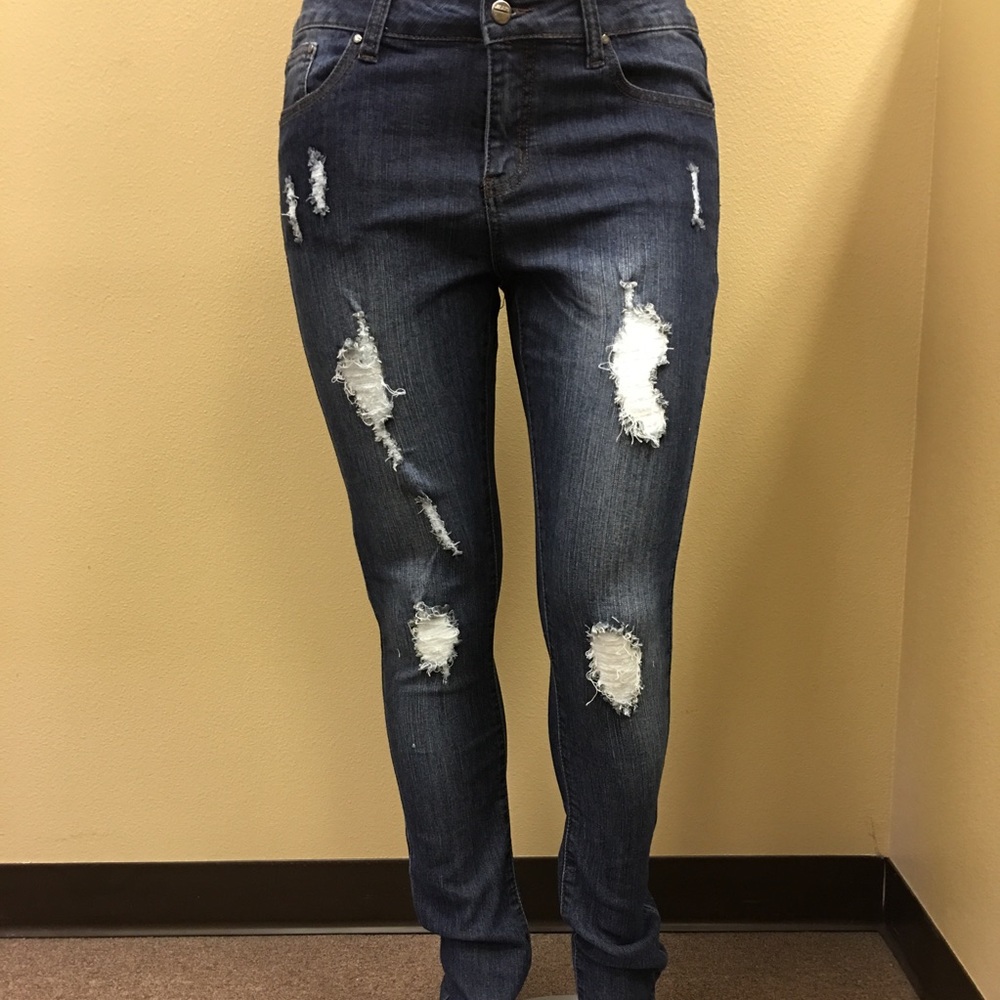 😍 4/$20 Back 2 School Distressed skinny jeans - Picture 2 of 6