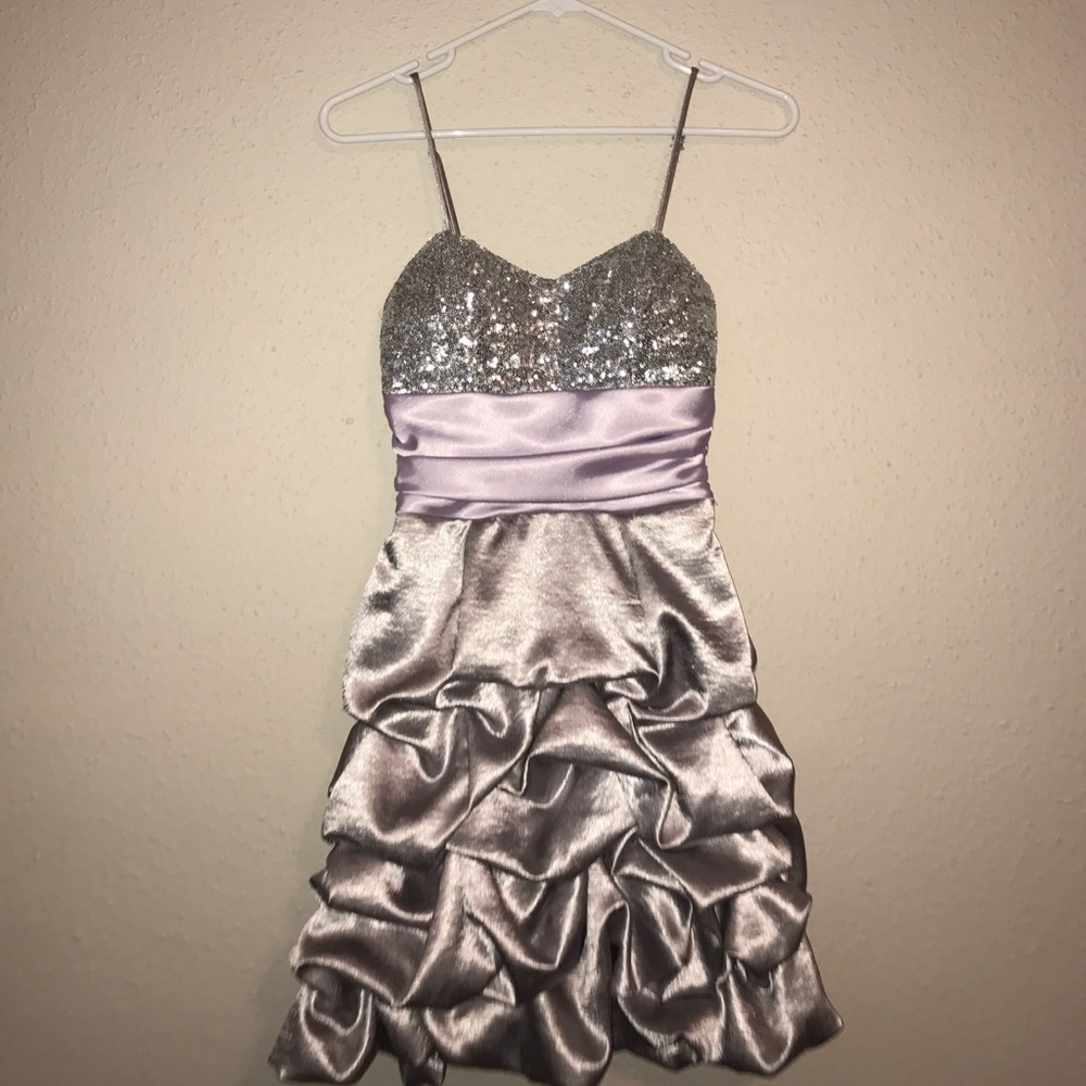 B. Darlin silver sweetheart neckline dress