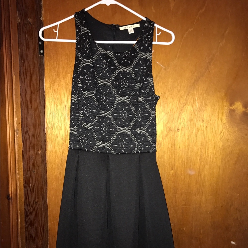 Adorable black dress never worn