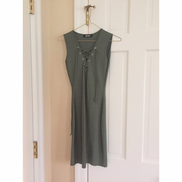 NWOT Missguided Sleeveless Mini Dress  MOVING SALE - Picture 4 of 4