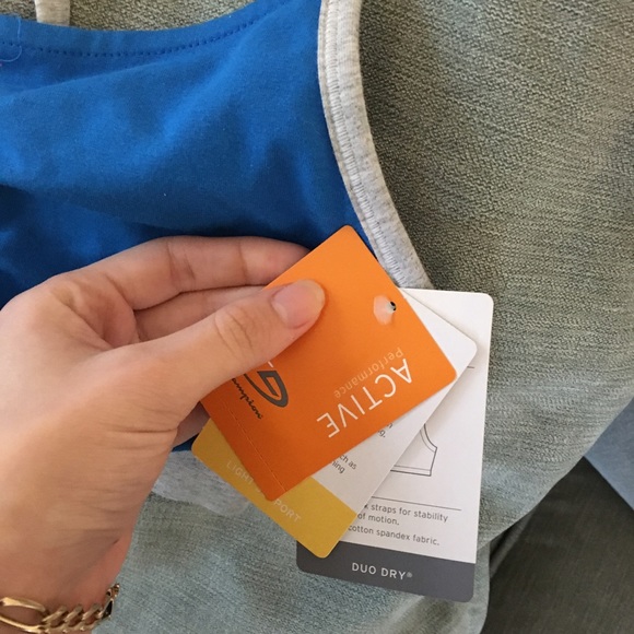 Champion Sports Bra - Picture 2 of 3