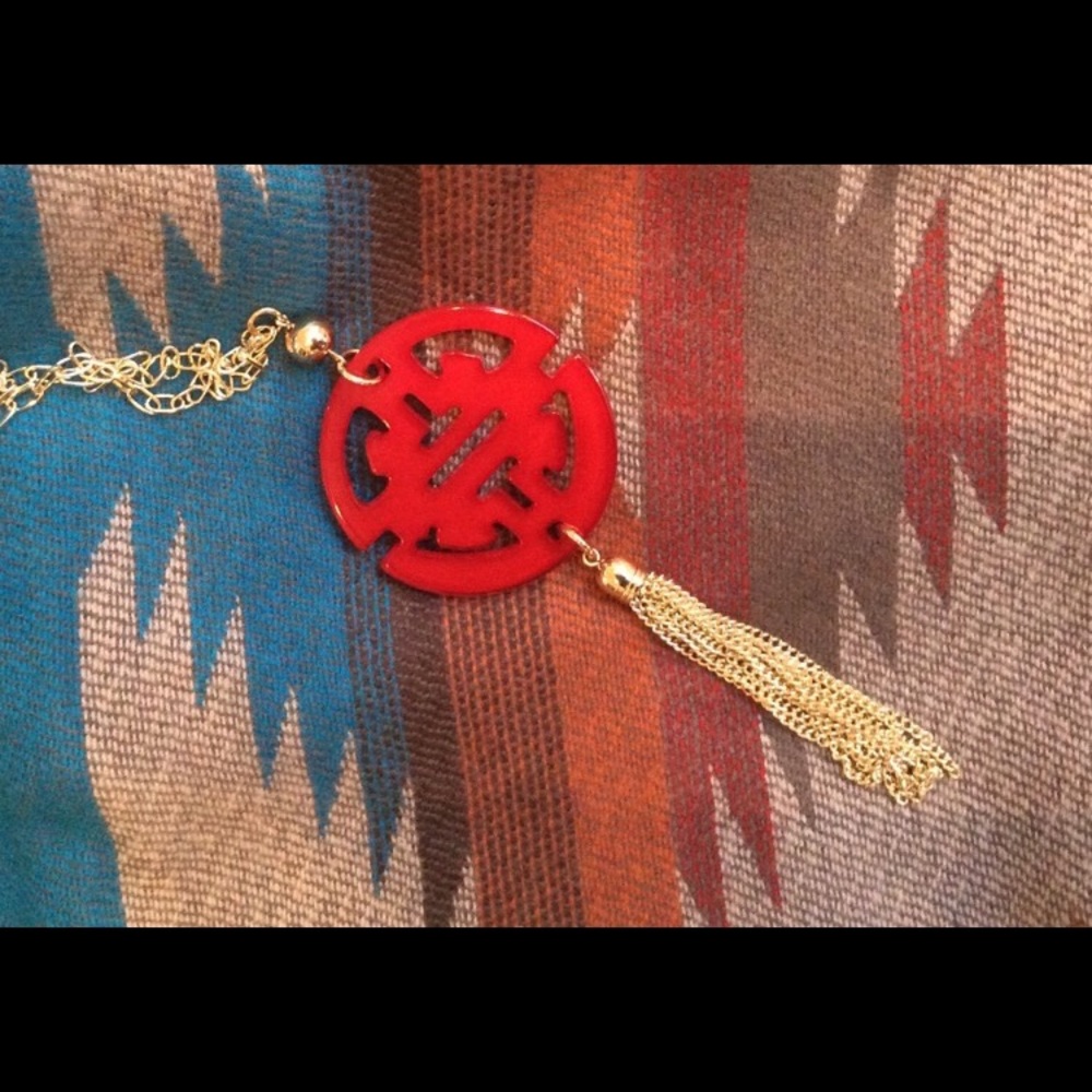 Zenzii Travel Tassel Pendant Necklace