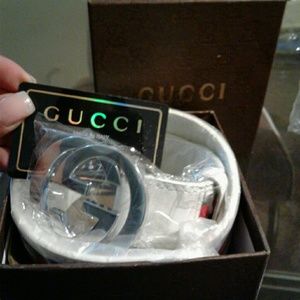 Meet your Posher, Bell