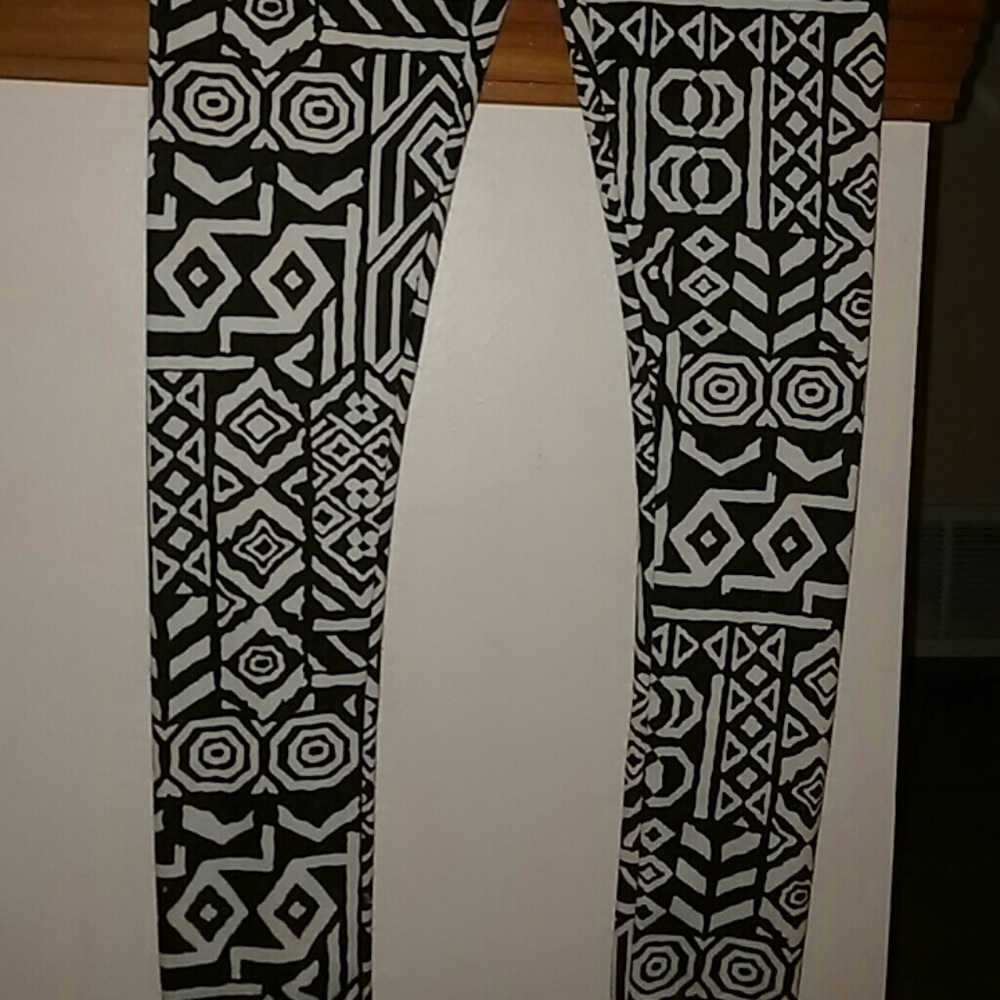 Cute Pattern Leggings