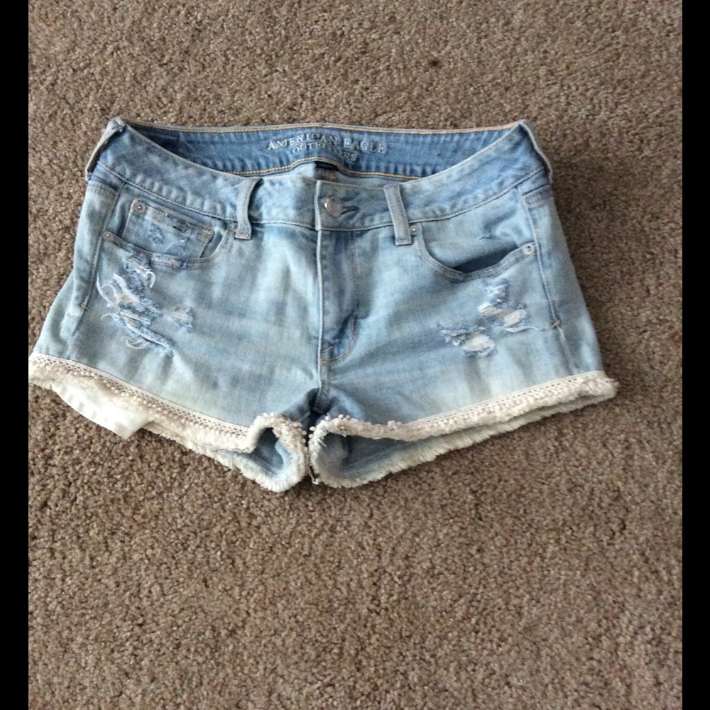 NWOT AE shorts