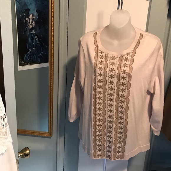 J Crew Lightweight Pullover Sweater - Picture 3 of 3