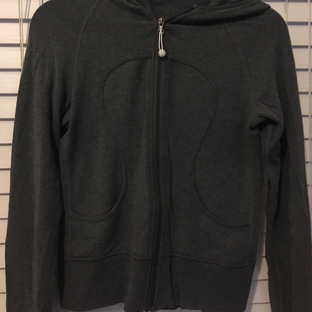 Lululemon hoodie size 6