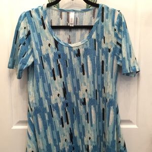 LULAROE women's perfect t size small