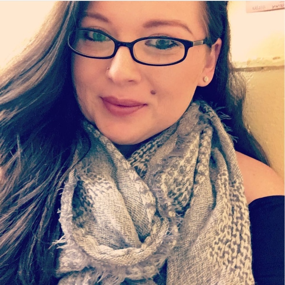 Meet your Posher, Ashley