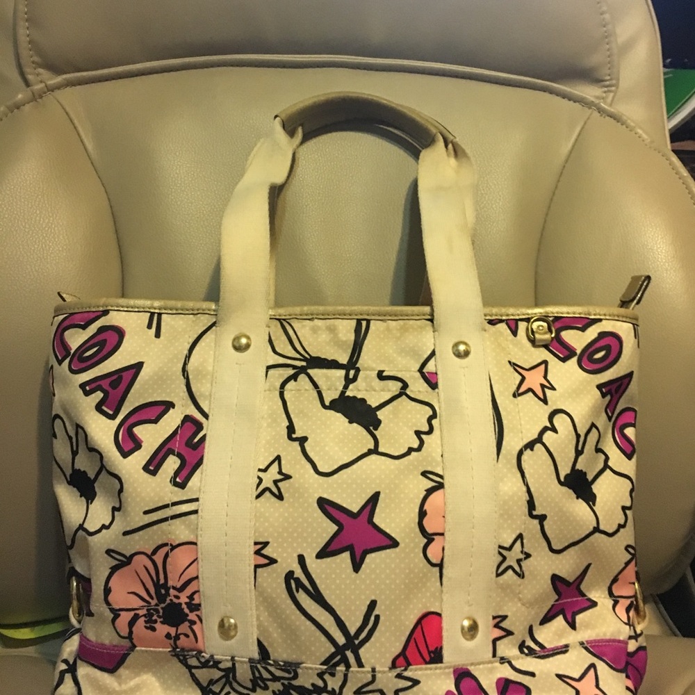 RARE COACH KYRA FLORAL PURSE