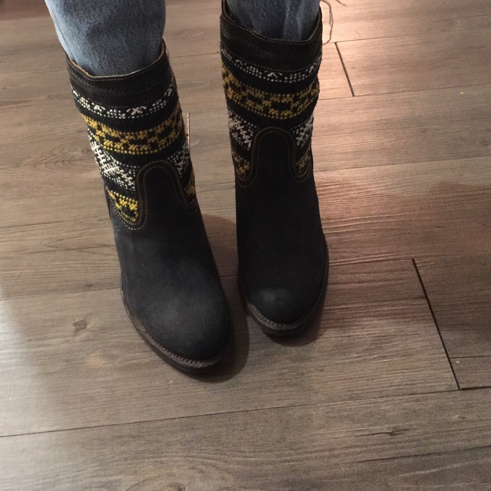 Cobra Society Navaho boots