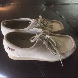 Clarks size 7