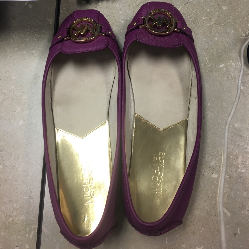 Michael Kors flats