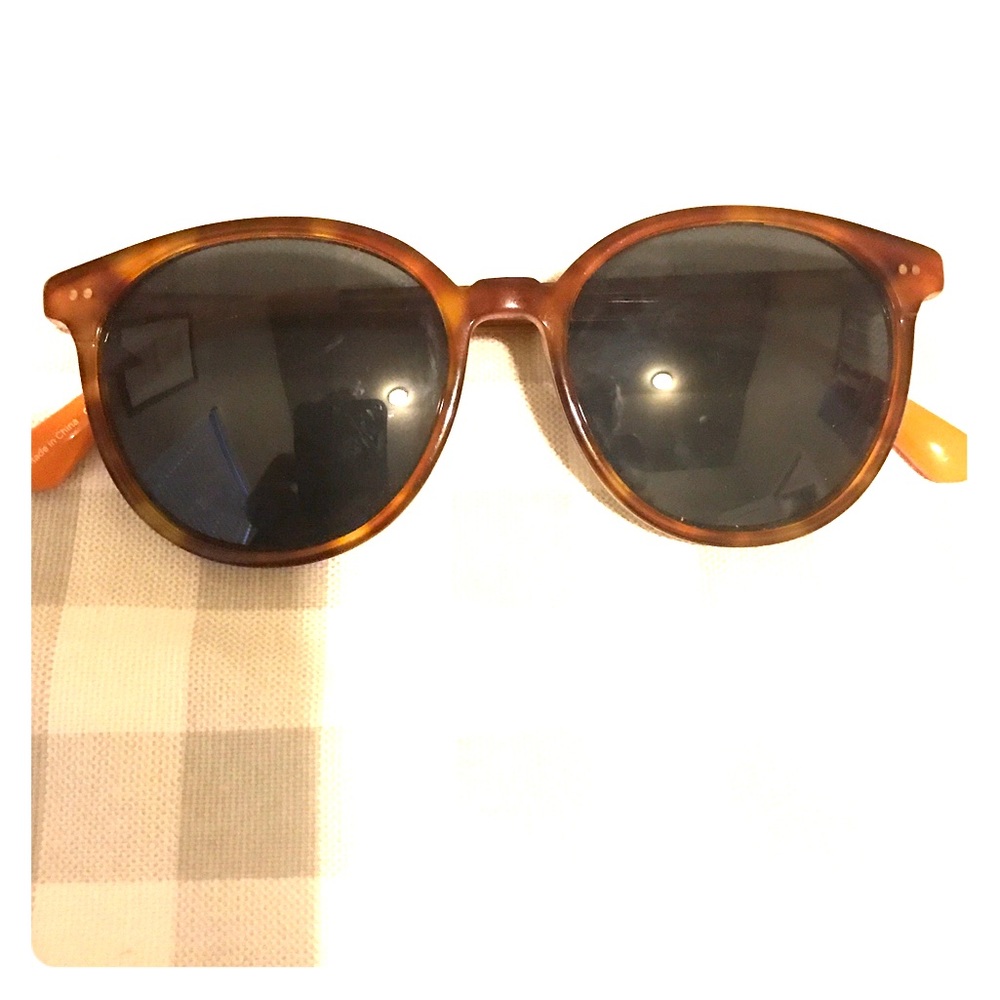 TOMS Sunglasses