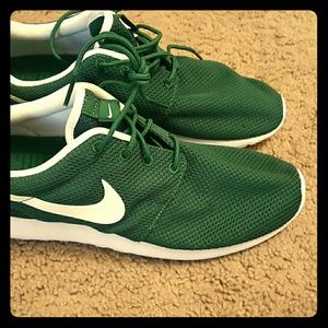 Brand new roshe