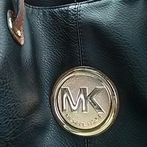 Meet your Posher, Jacqueline