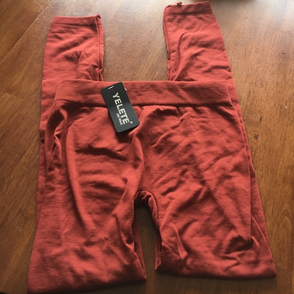 Burnt orange fleece lined leggings