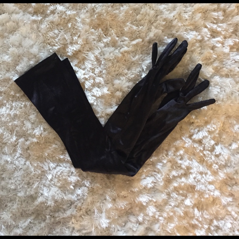 Black Satin Arm Gloves