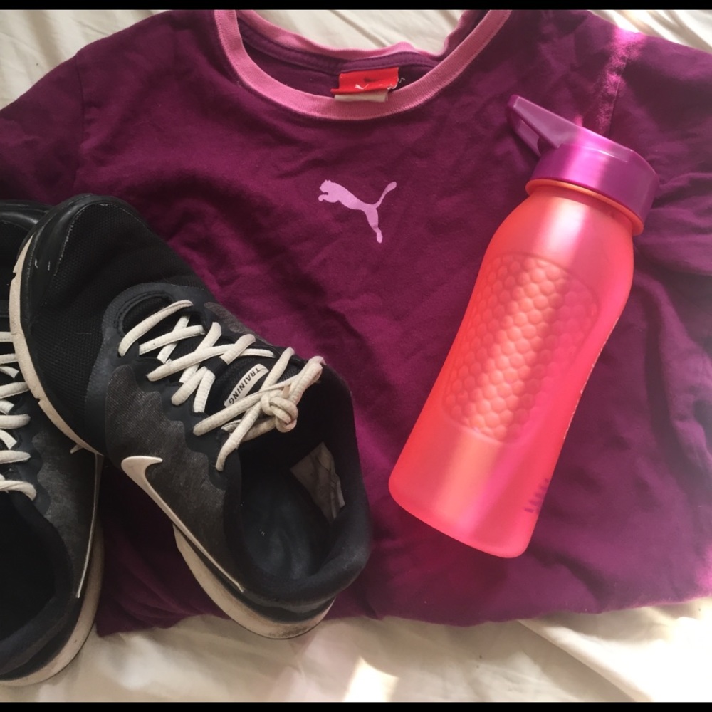 ✨CLEARANCE✨Pink Puma Athletic Tee