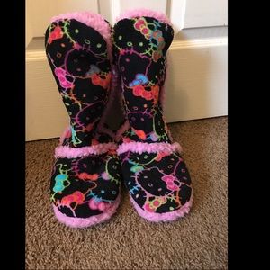 Hello kitty slippers