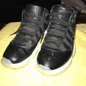 Jordan retro 12 (42-10)