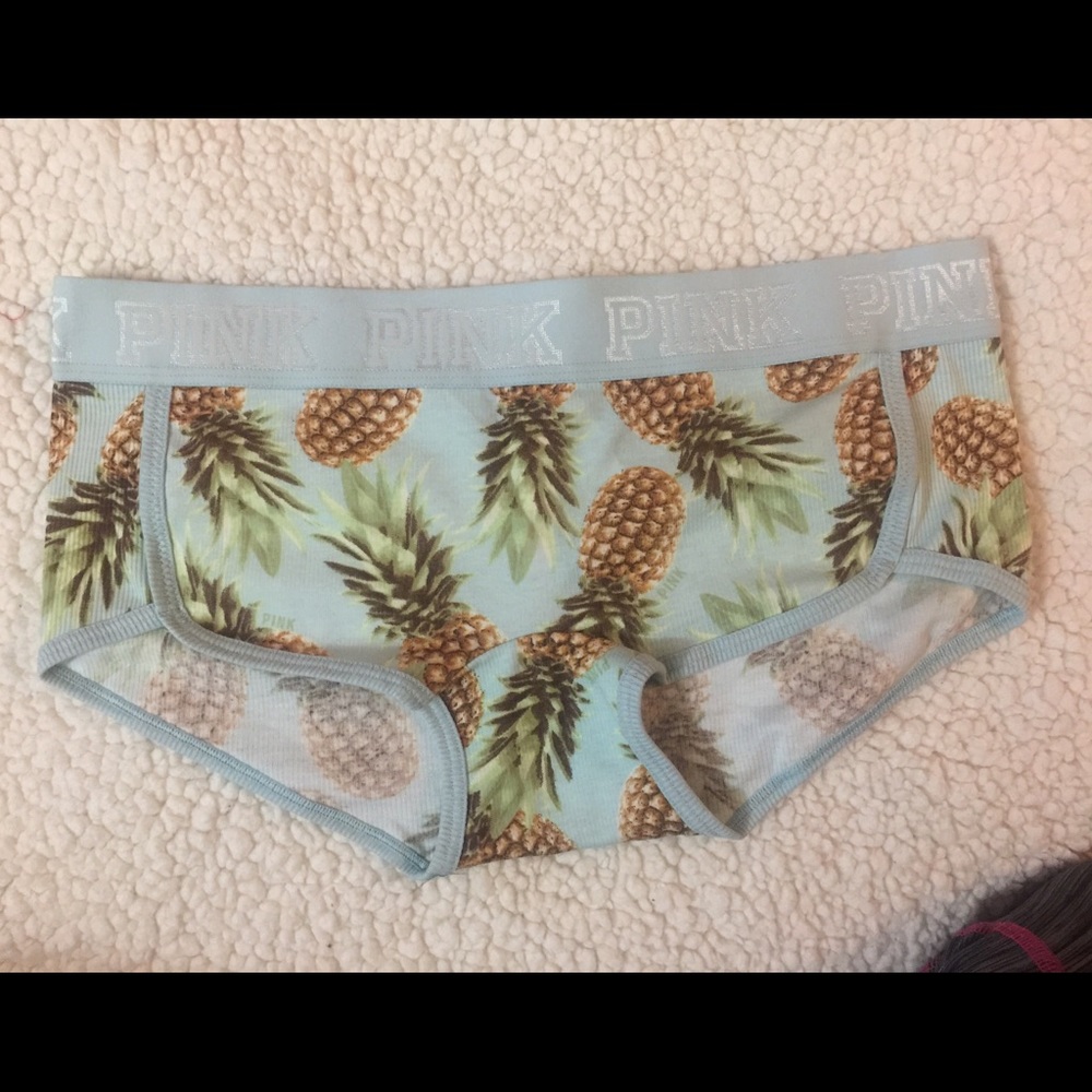 Victoria's Secret VS Pink Boyshort Panty Pineapple