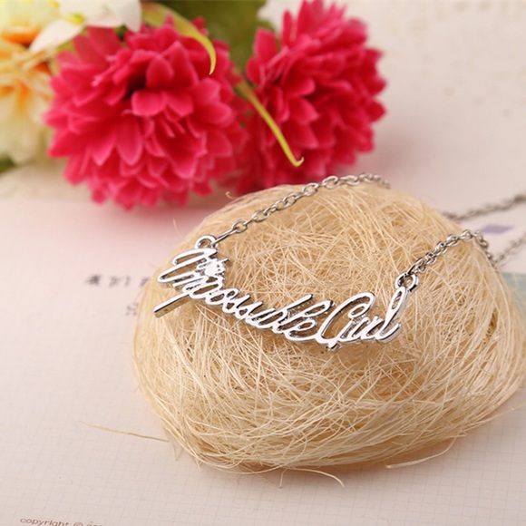 🏵DR. WHO "IMPOSSIBLE GIRL" NECKLACE - Picture 2 of 4