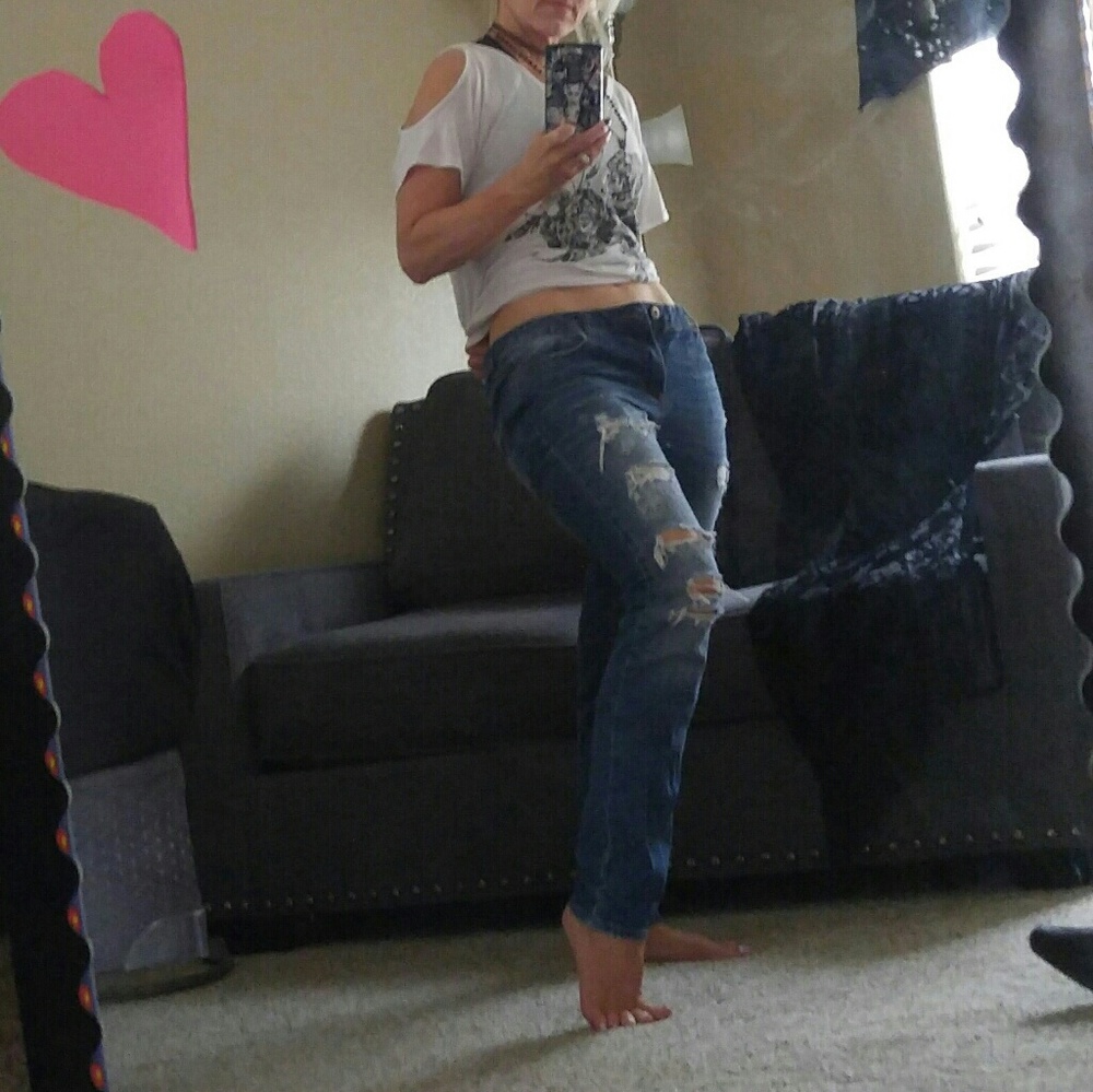 Forever 21 ripped jeans