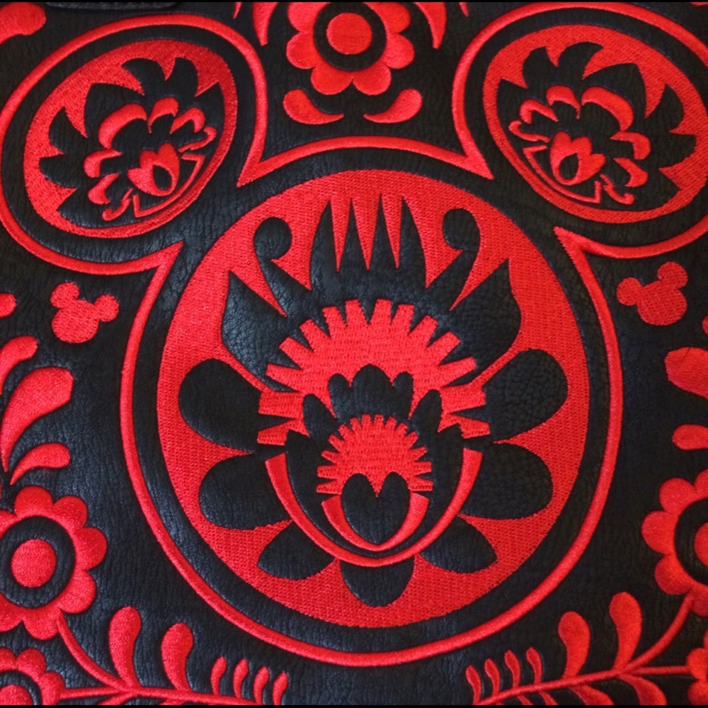 Meet your Posher, Mrs Renita