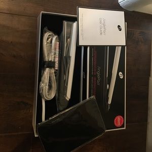 T3 Single Pass Straightener Flat Iron