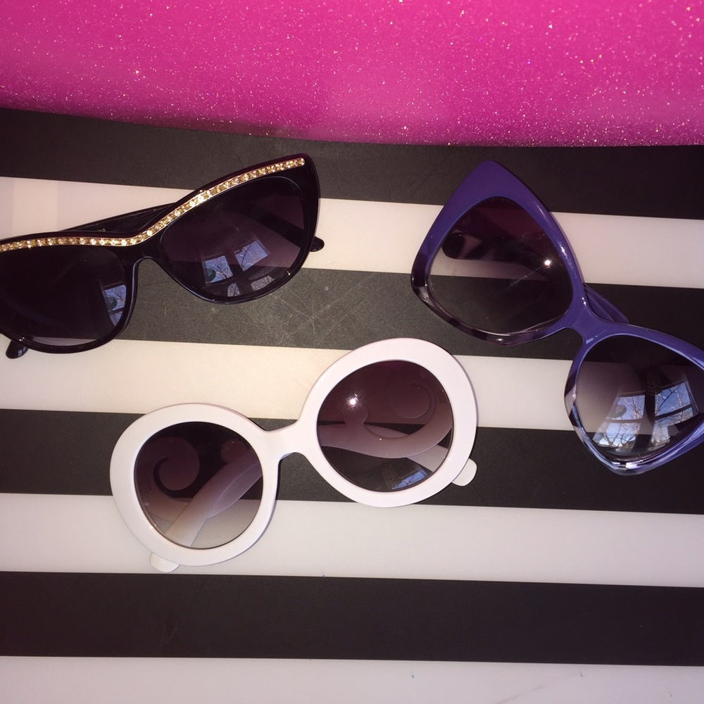 3 pairs of Cat Eye Sunglasses 😎