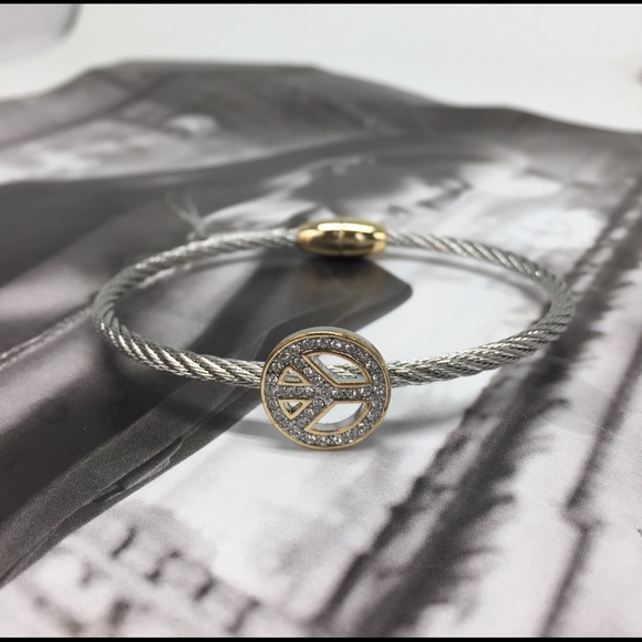 Rhodium/18k Gold Plated - Picture 5 of 8