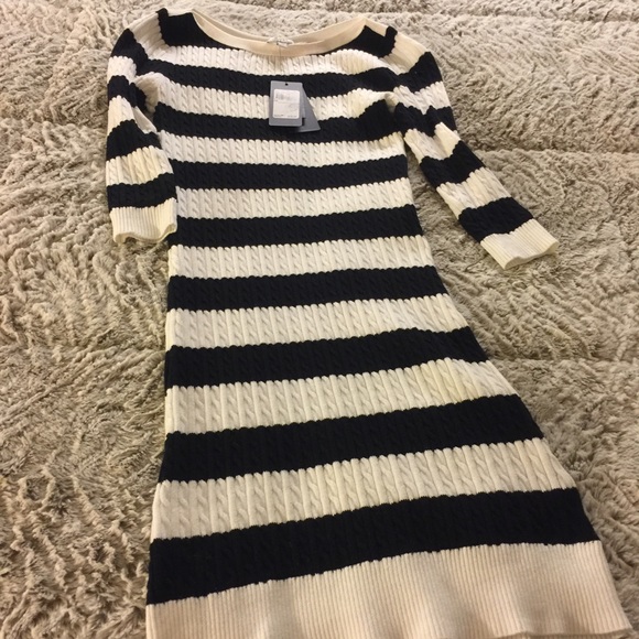 Black and white dress - Picture 3 of 5