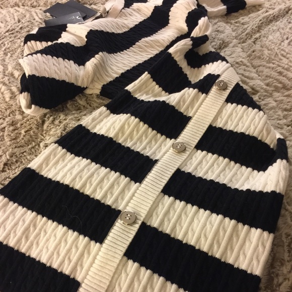 Black and white dress - Picture 5 of 5