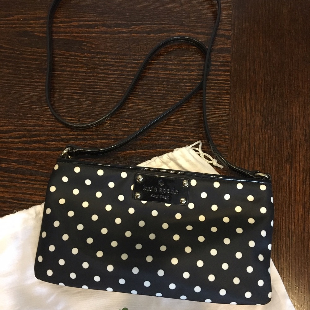 Kate Spade pok-a-dot crossbody