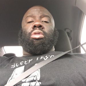 Meet your Posher, Wesley