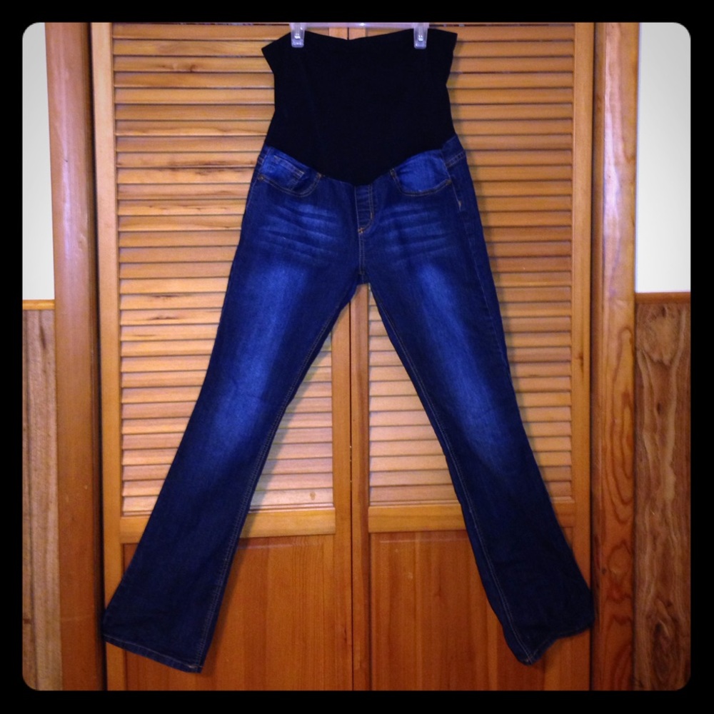 Bella Vida Maternity jeans.