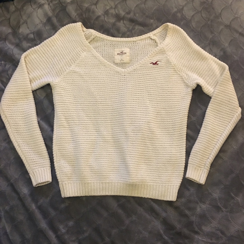 Hollister Knit V-neck Sweater