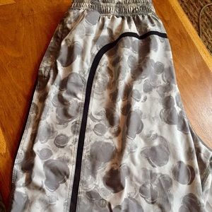 Lululemon  Pacebreaker Shorts
